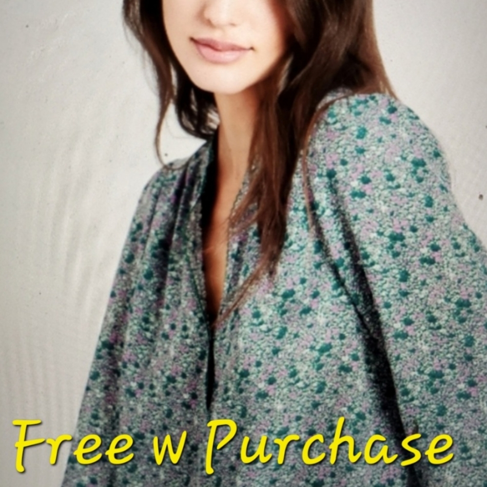 😀FREE W PURCHASE😀Bananna Republic Scallop Trim Floral Print Shirt Sz L - Picture 1 of 8